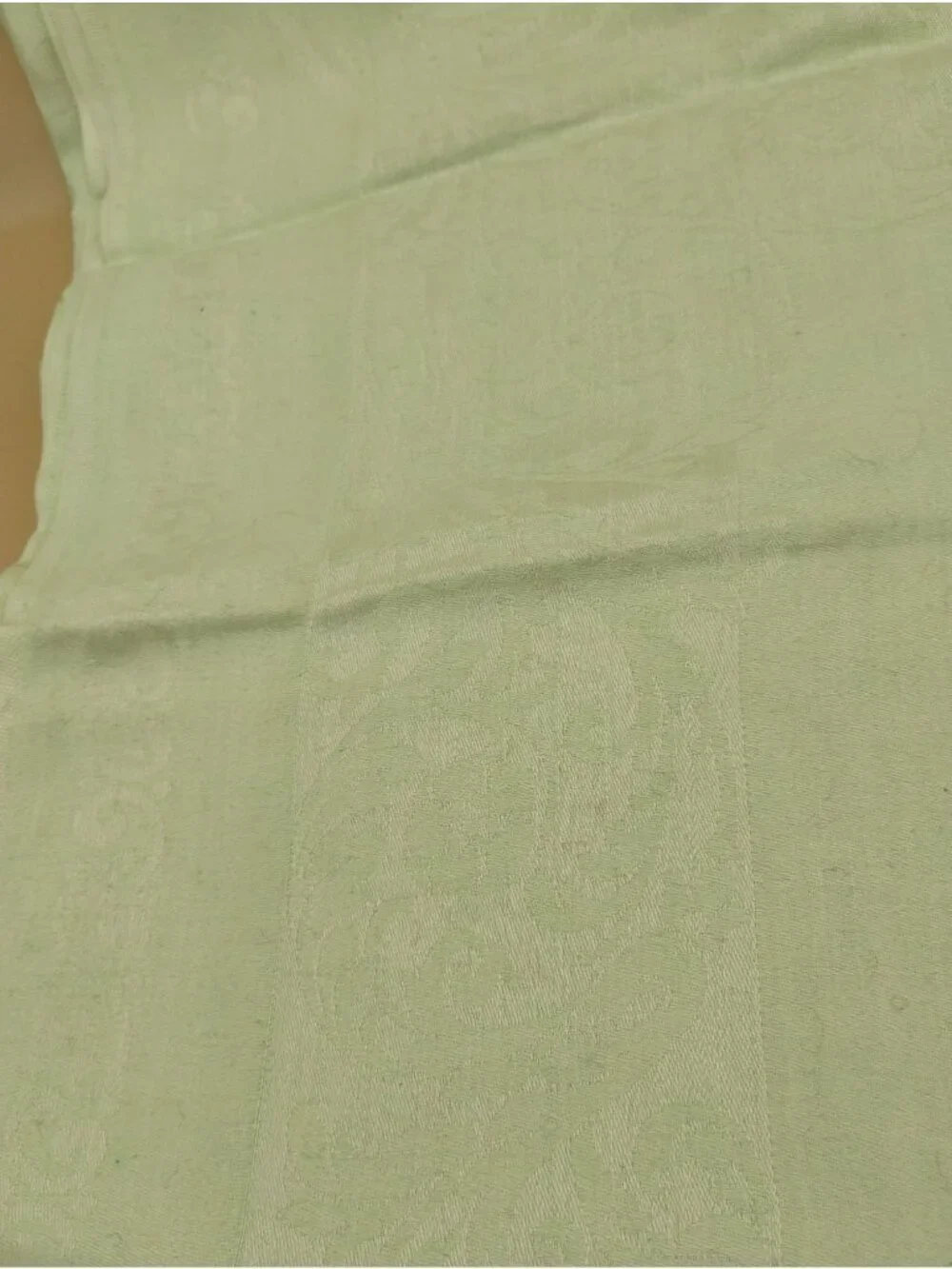 Vtg Pale Green Damask Tablecloth Ornate Floral Pattern 53